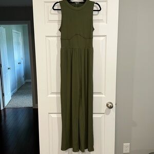 CIDER SOLID SLEEVELESS WIDE LEG JUMPSUIT